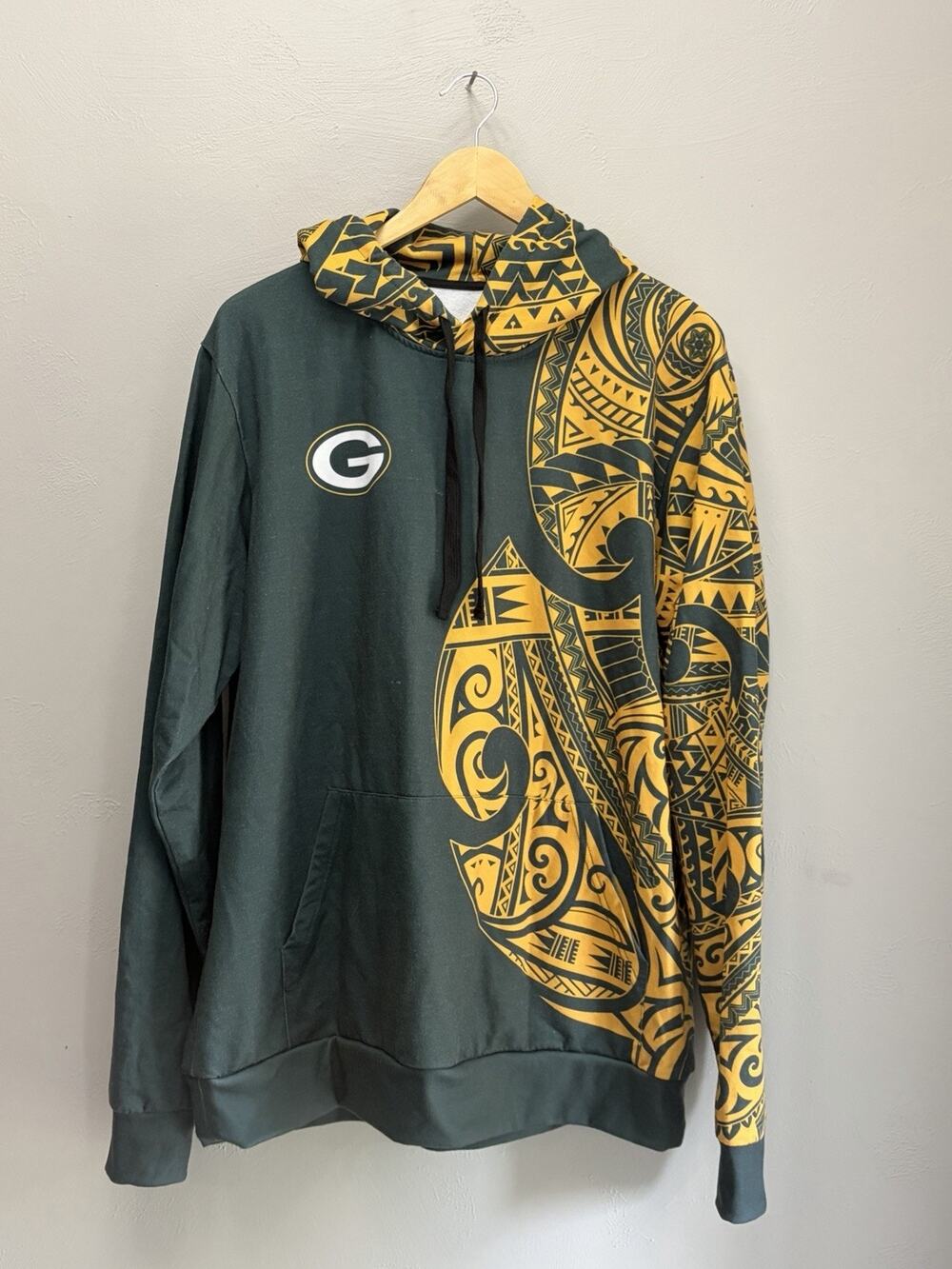 Atikapu Greenbay Packers Pullover Hoodie Tribal Rare Mens XL (0111)